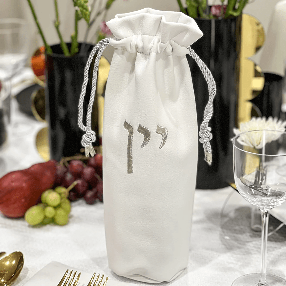 Leatherette Drawstring Pouch for Wine - Elegant Linen