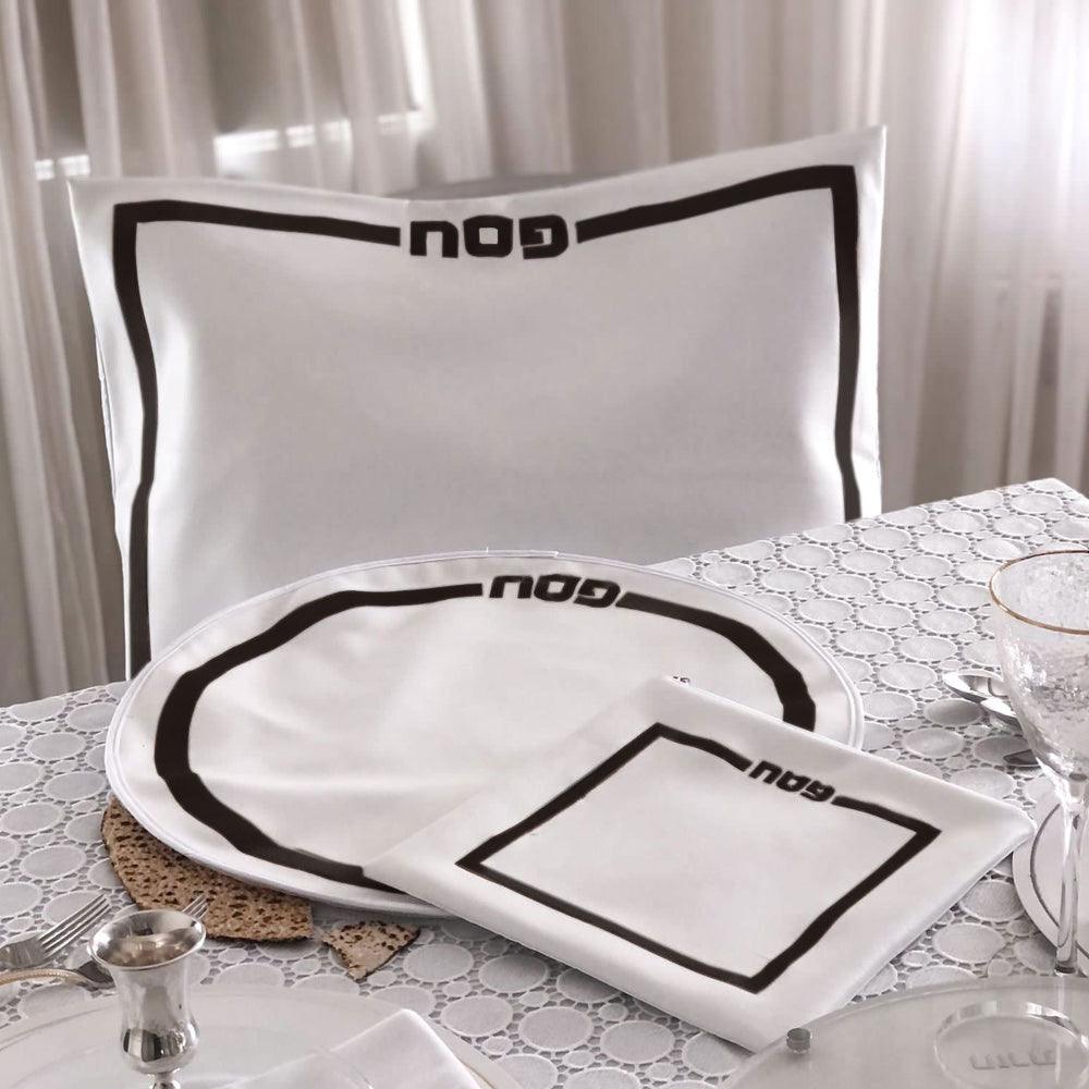 Seder Set Classic Design with Towel - Elegant Linen