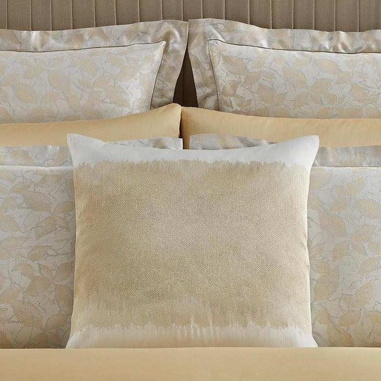 Siusi Decorative Pillow - Elegant Linen