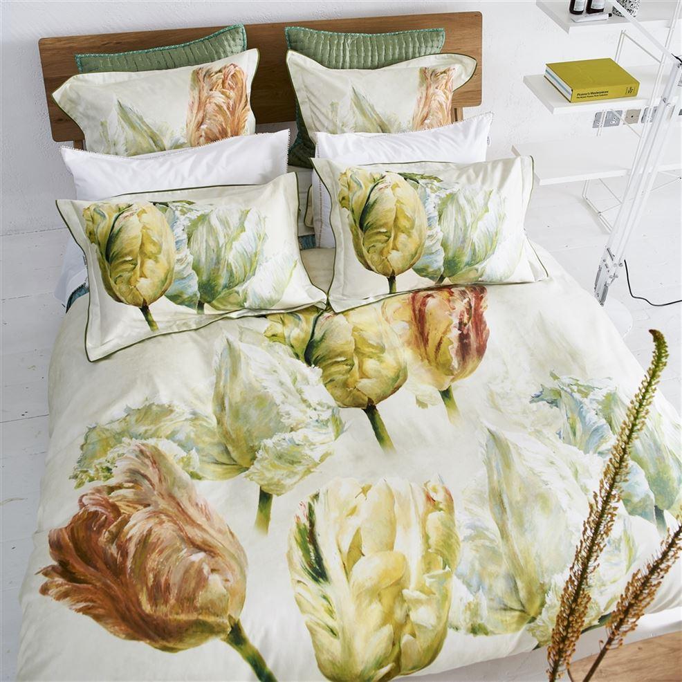 Spring Tulip Buttermilk 4 Piece Bedding Set - Elegant Linen